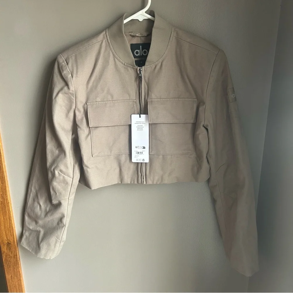 Alo Cropped Main Character Jacket